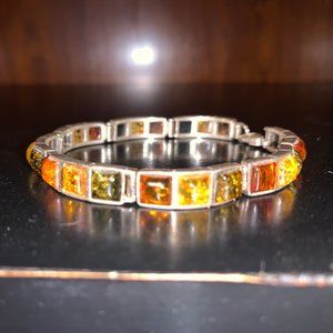 Three stone bracelet